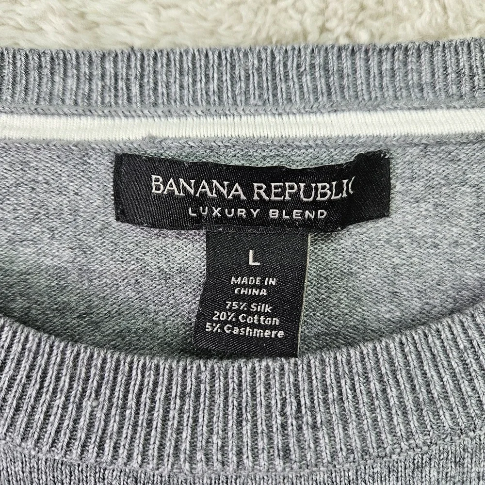 Banana Republic Luxury Blend‎ Sweater Mens L Gray Striped Silk Cashmere Crewneck